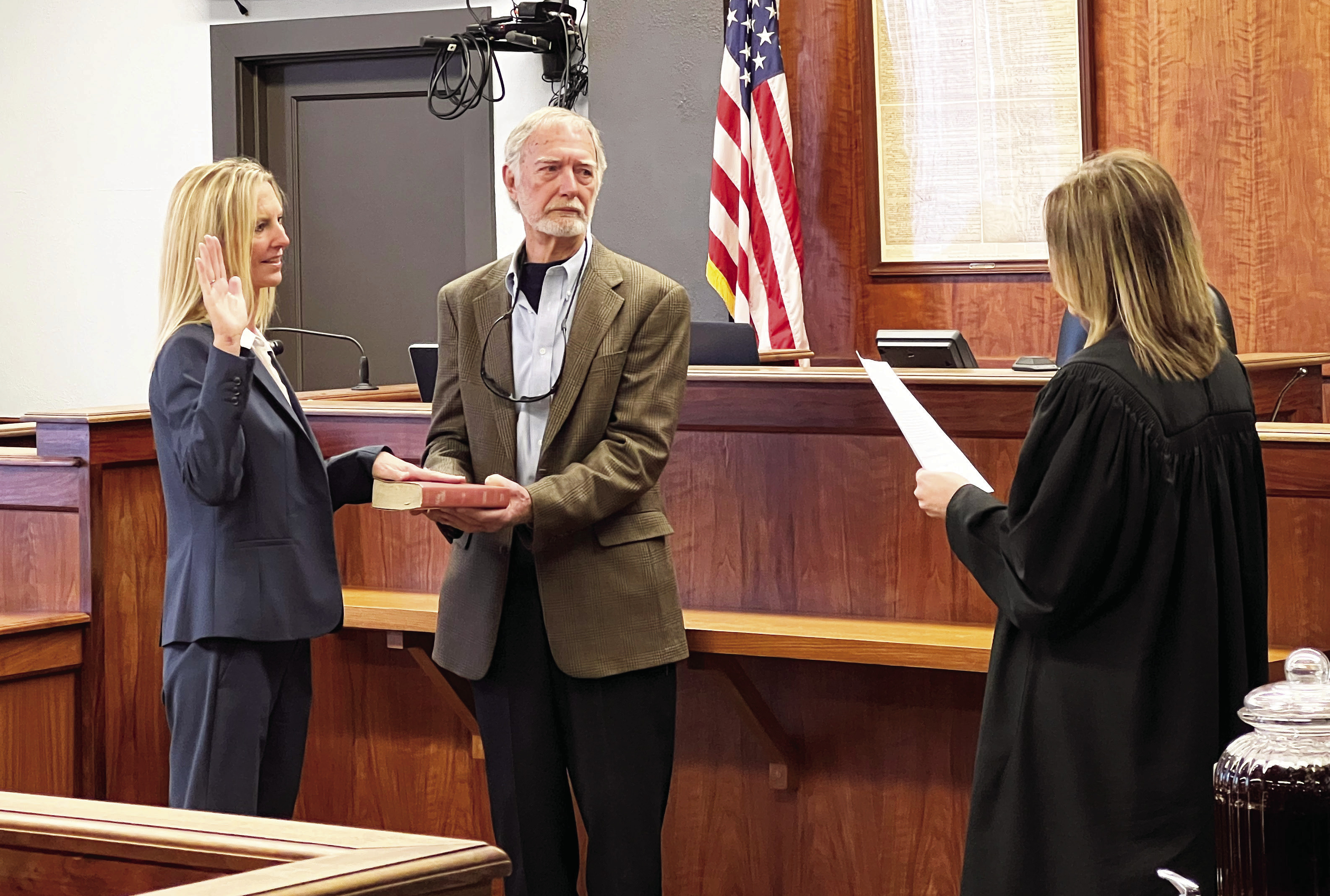 Judge Gale Rasin McClain begins first term as associate district judge | Garvin County