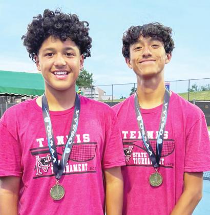 Panther tennis players place at state tournament